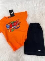 Nke şortlu takım