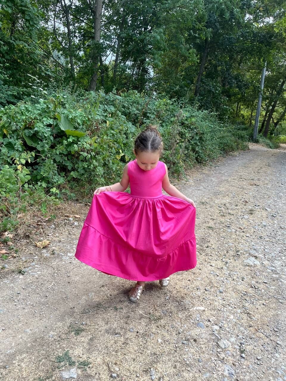 Pembe tasarım elbise