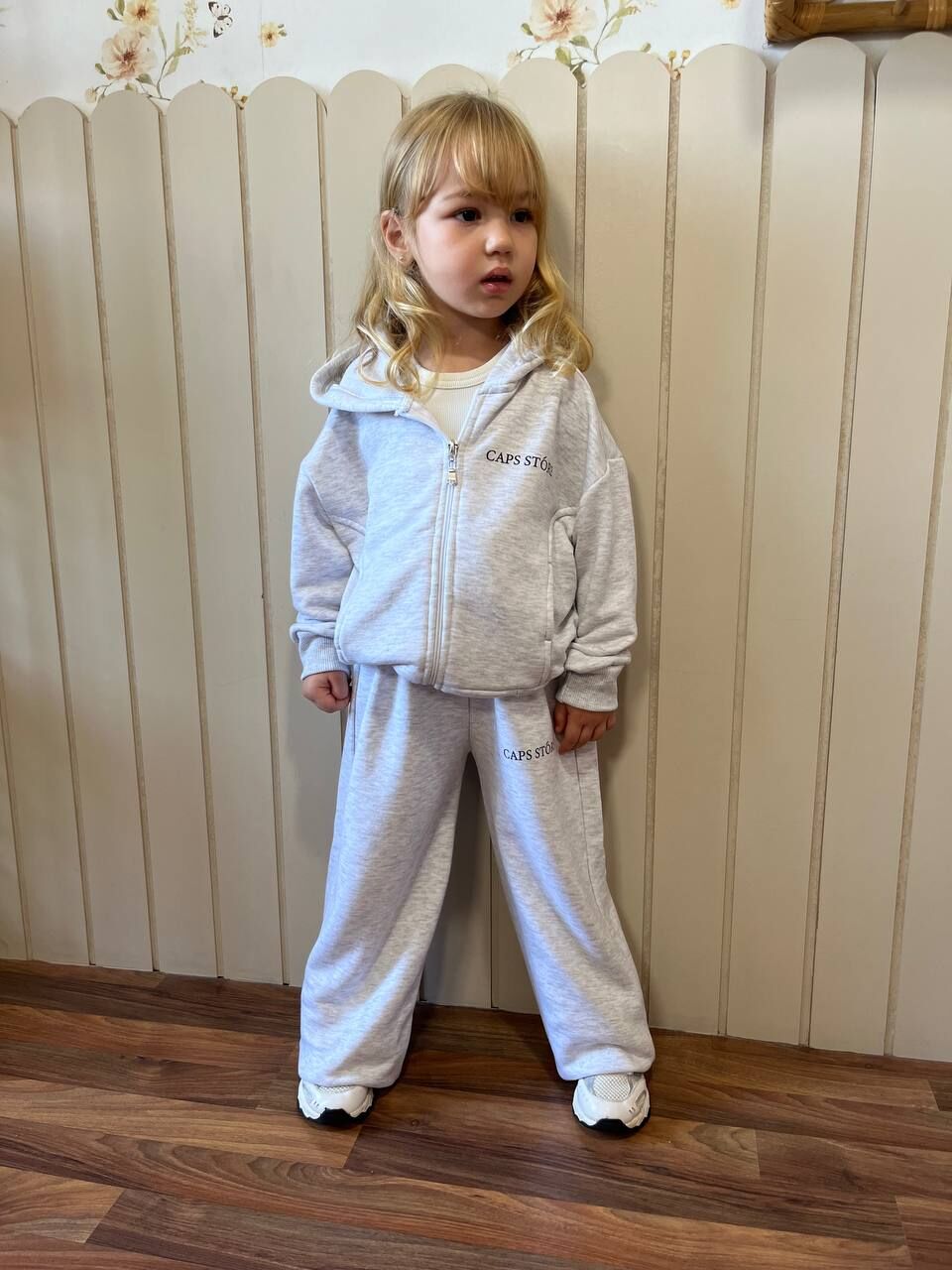 Kapüşonlu fermuarlı gri pamuklu takım