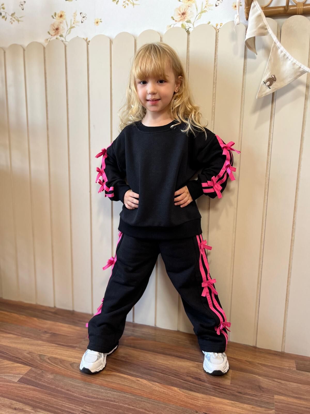 Fiyonk detay pamuklu takım