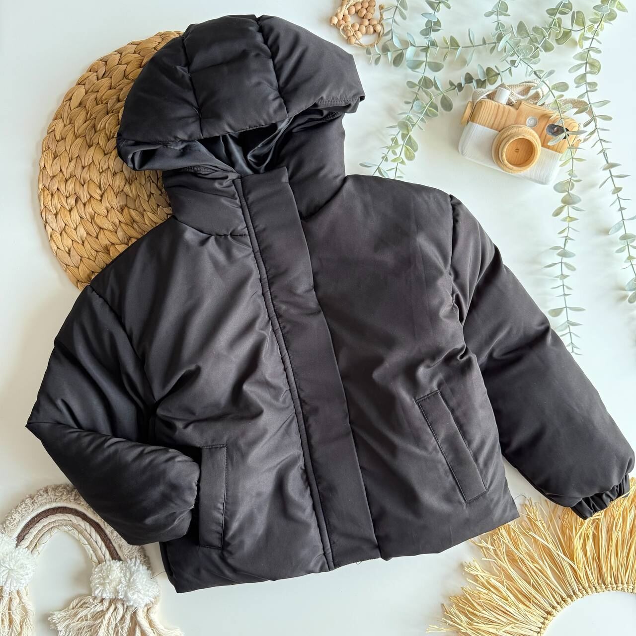 Unisex siyah şişme mont
