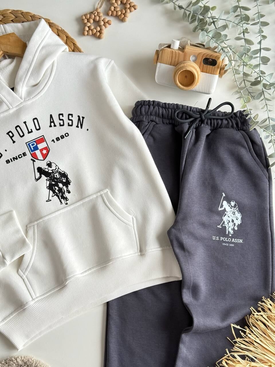 Kapşonlu 3 ip şardonsuz pamuklu takım