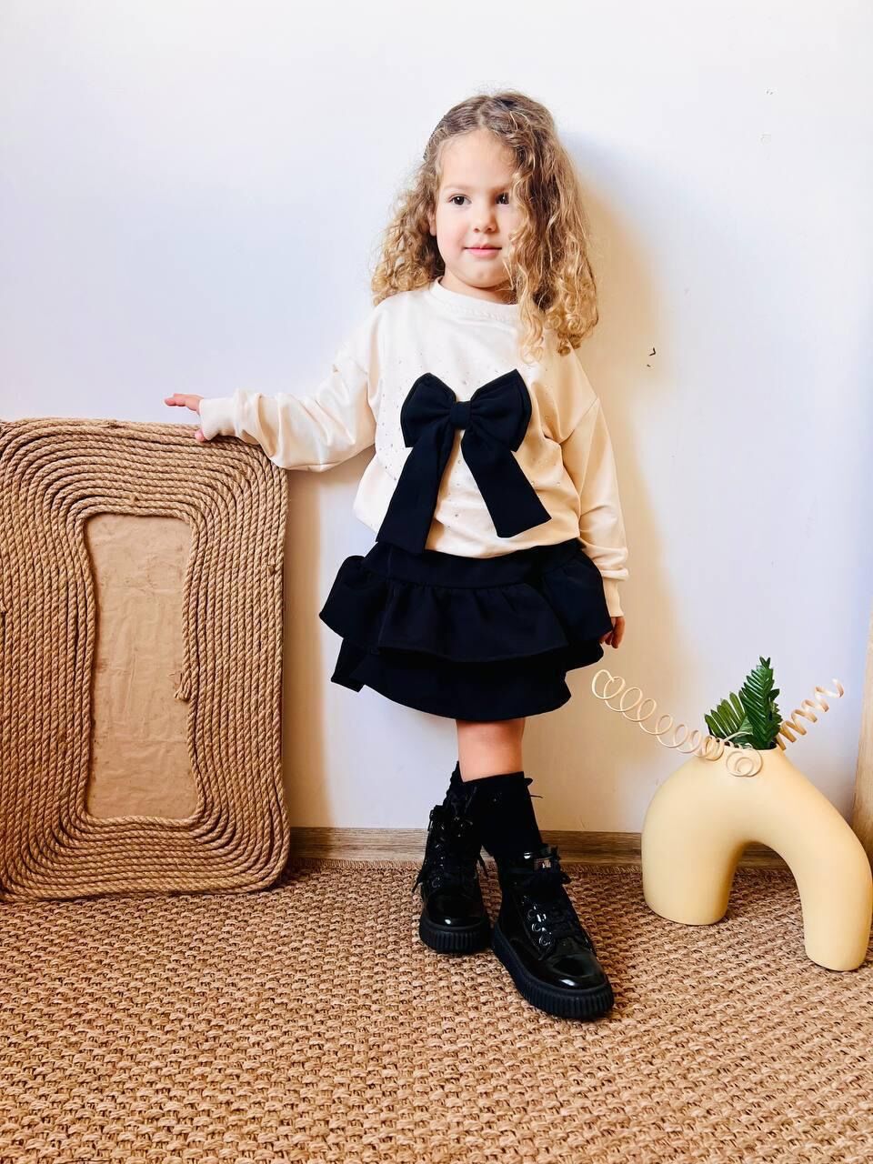 Fiyonk detaylı kız çocuk etekli takım