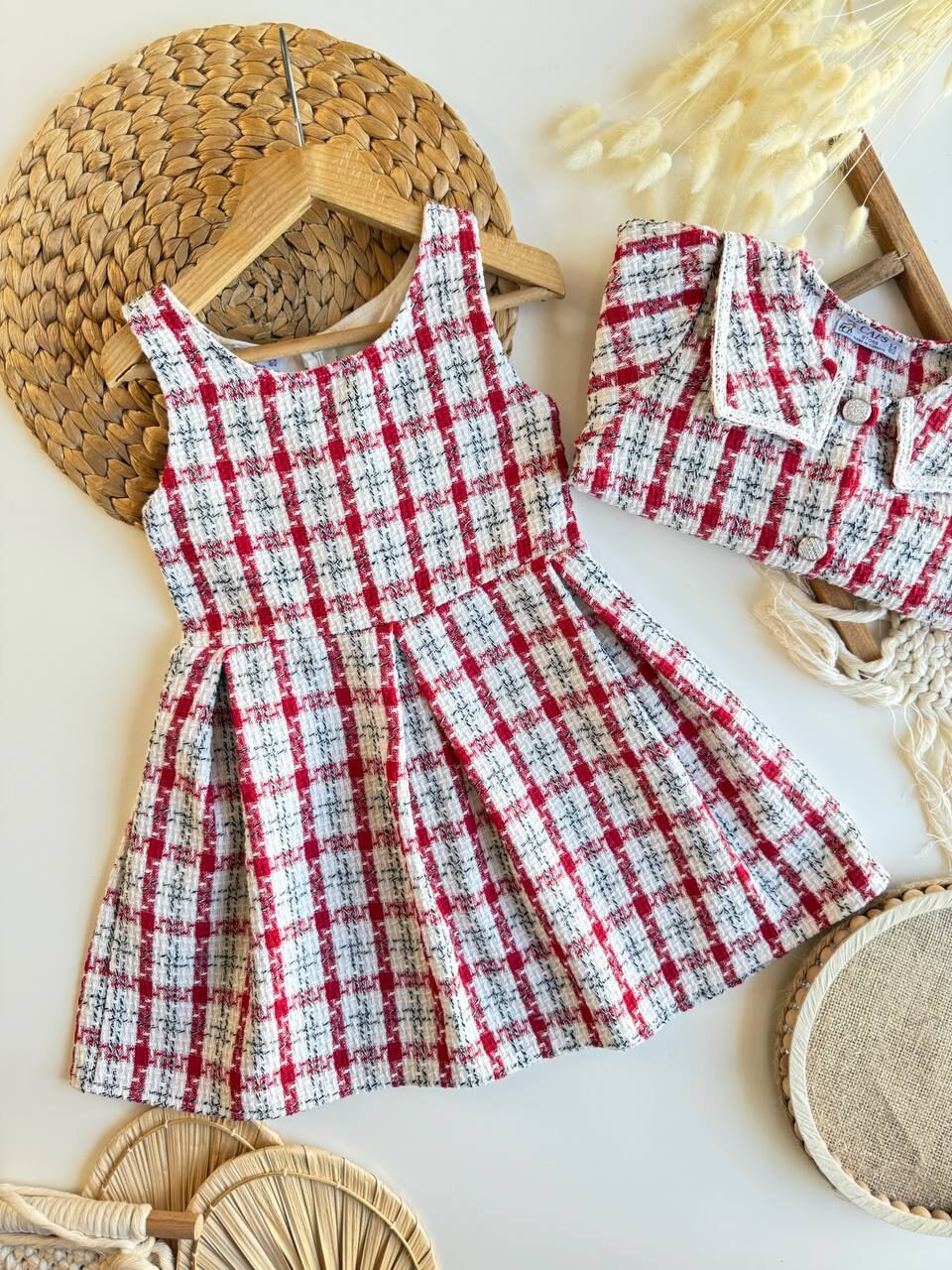 Tüvit elbise ve ceket ikili takım