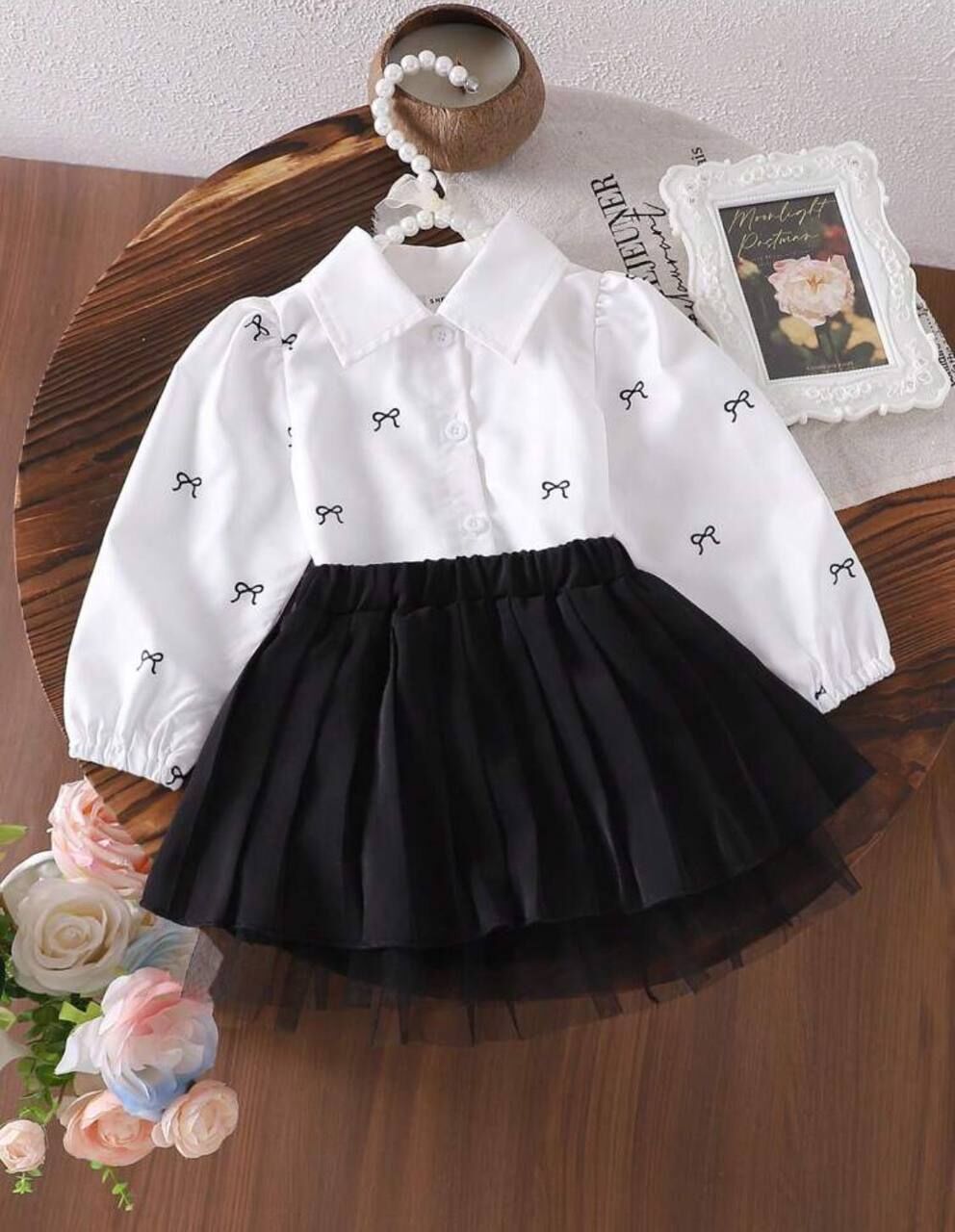 Fiyonk detay gömlek ve etekli takım