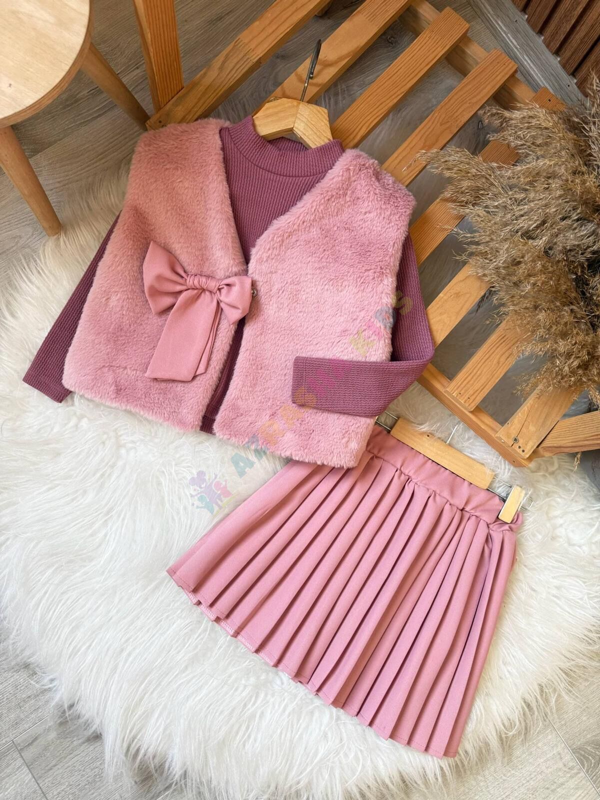 Kürk yelekli 3’lü takım