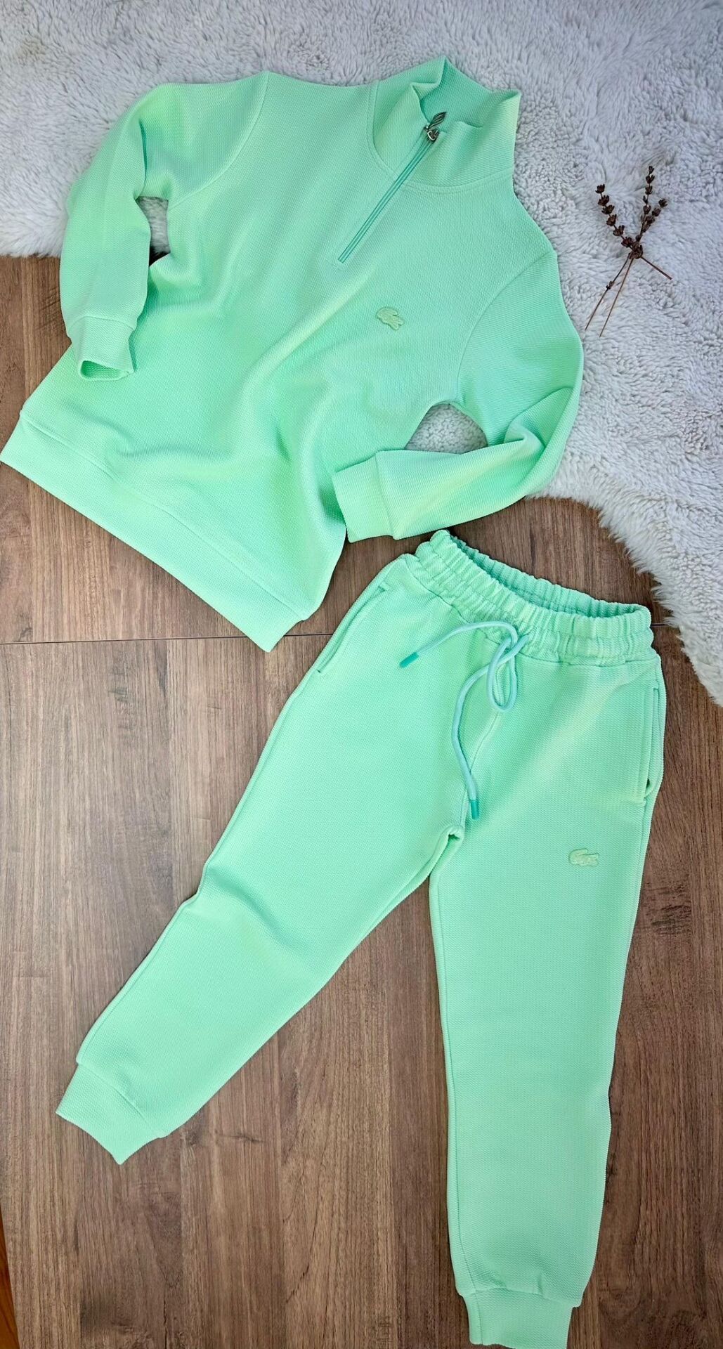 Balıkçı yaka fermuarlı büyük yaş takım (mint yeşili)